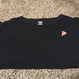 Small pizza on the front of the shirt.
